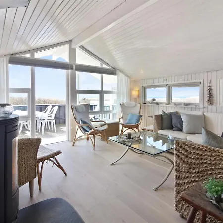Holiday home Minka - 75m From The Sea In Nw Jutland By Interhome Hjorring