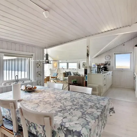 Minka - 58m From The Sea By Interhome *